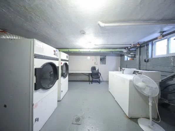 271 Bay 19th Street image 18 of 24