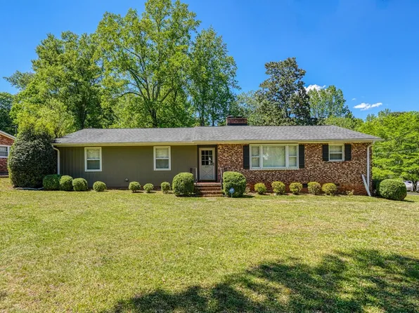 137 Henson St, Spartanburg, SC 29307