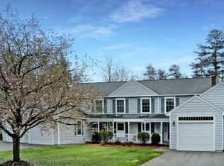 72 Stratford Pl, Kennebunk, ME 04043