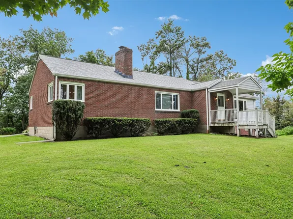 3100 Haberlein Rd, Gibsonia, PA 15044