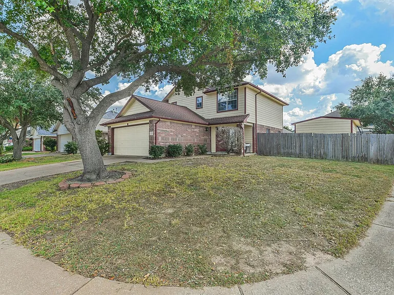 11735 Pebble Sands Dr — Photo 34