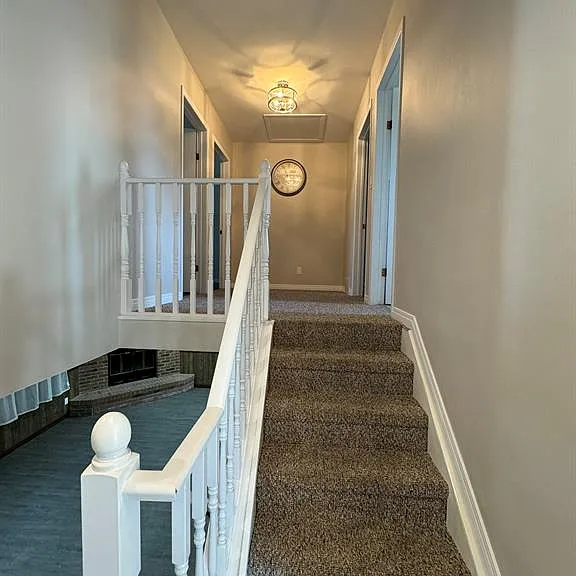 1860 Service Rd — Photo 9