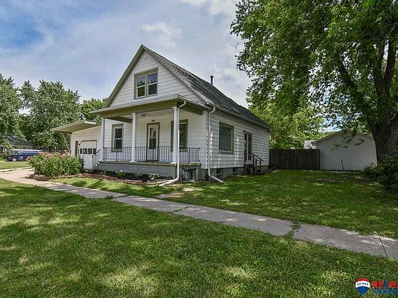 3rd image of 2728 N 43rd St