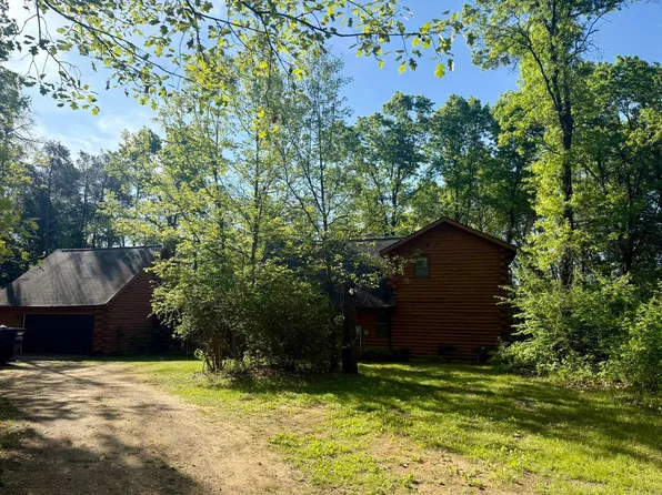 N8158 Oak Hollow Trl, New Lisbon, WI 53950
