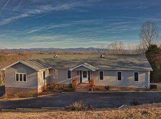 210 Shepherd Dr, Lexington, VA 24450
