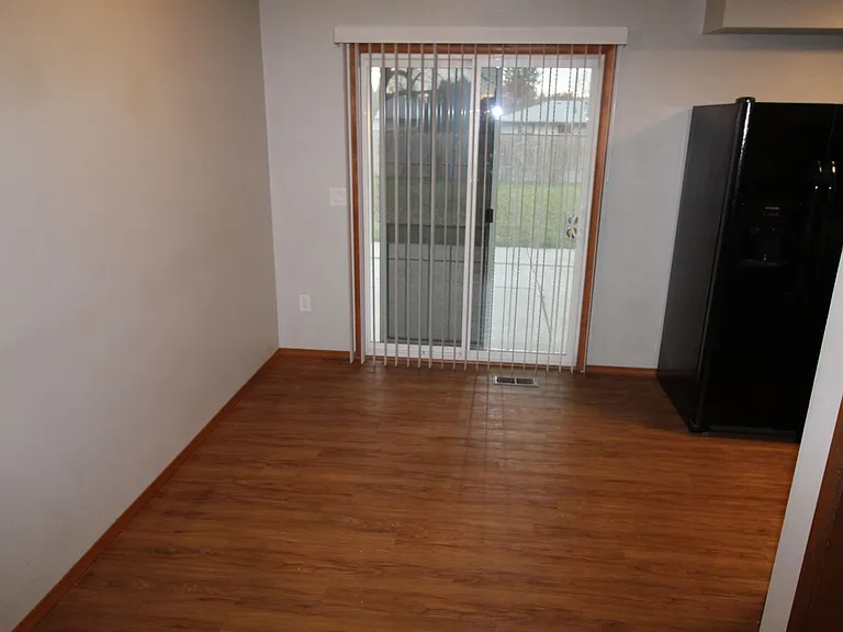 6903 N Cincinnati St — Photo 5
