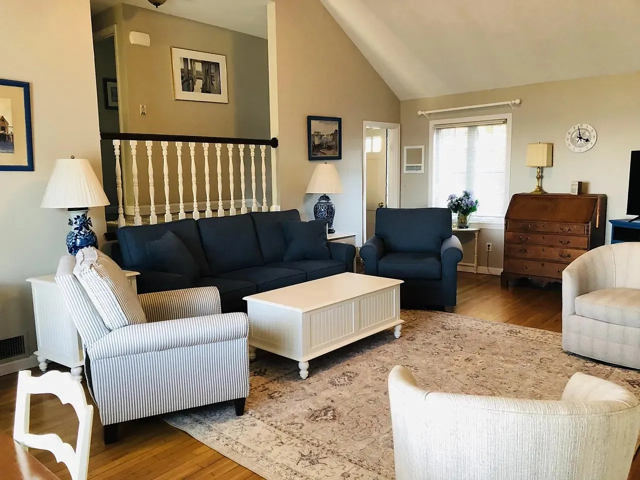 2 bed, 1114 sqft, $2,500 — Photo 3
