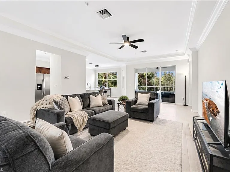 12850 Carrington Cir #203 — Photo 3