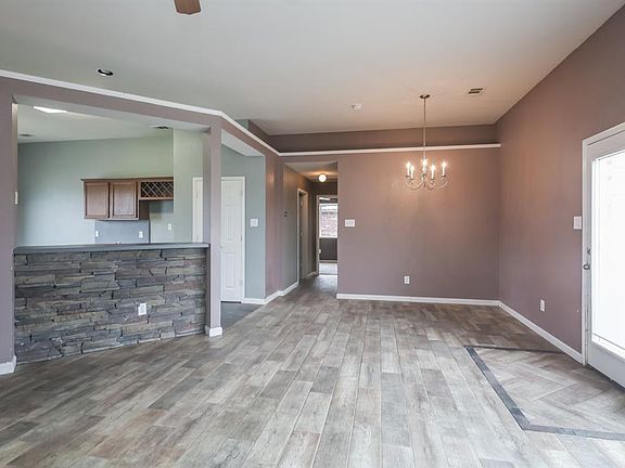 3rd image of 1909 Green Terrace Dr