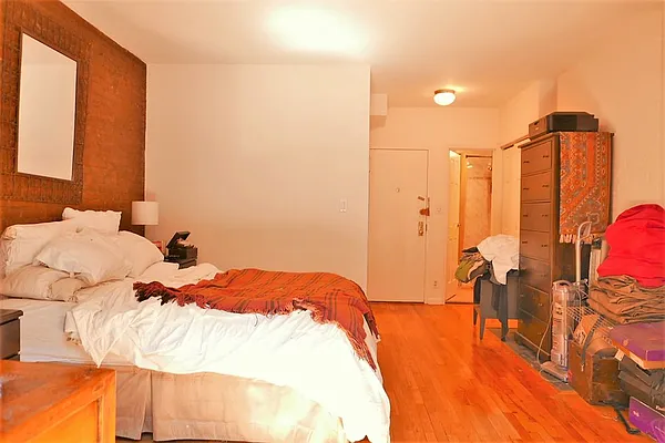 Rented by JK Dansar Corp | media 5