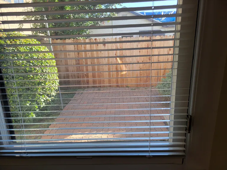 843 E Calaveras St — Photo 10