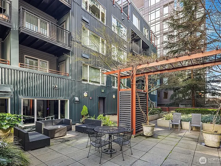 2717 Western Ave #1120 — Photo 34