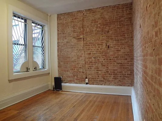Rented by Bohemia Realty Group | media 22