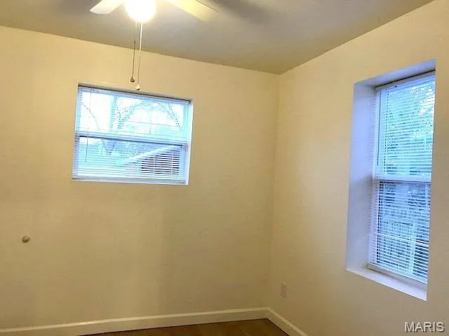 118 W 7th St — Photo 10