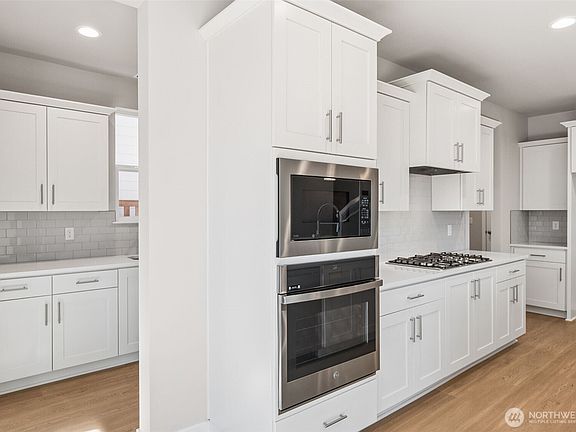 4th image of 20322 146th Street E #705