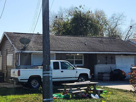 3rd image of 1212 Avenue G