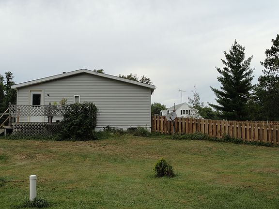 2nd image of 34996 Green Leaf Rd