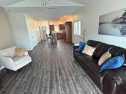 2nd image of 27956 Sundown Ln Unit E