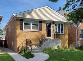 5525 N Sayre Ave, Chicago, IL 60656