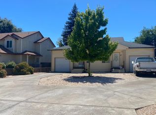 85 Royale Ave, Lakeport, CA 95453
