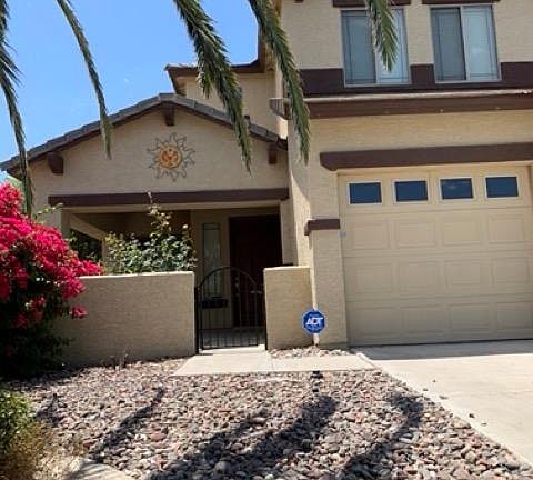 3rd image of 2073 E Jade Dr
