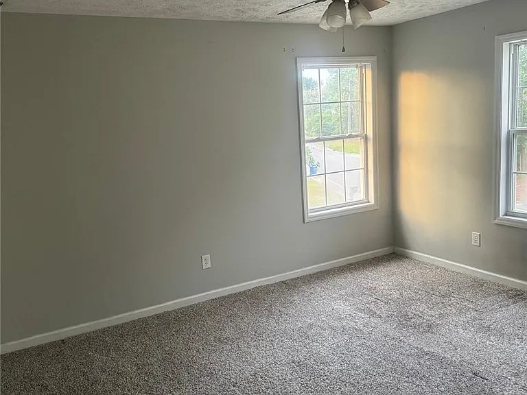 7208 Beaver Run Dr — Photo 2