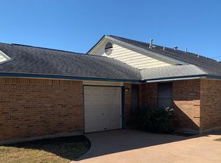 1302 Zephyr Ln, Round Rock, TX 78664