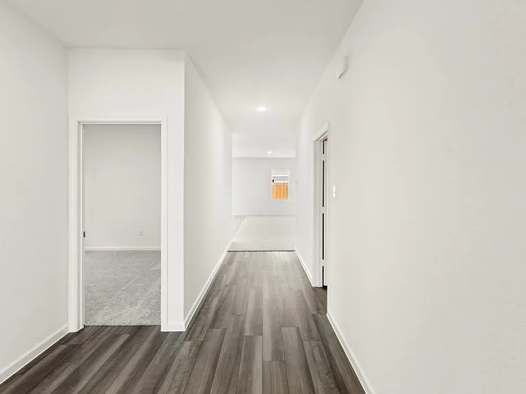 10308 Holycross Ln — Photo 23