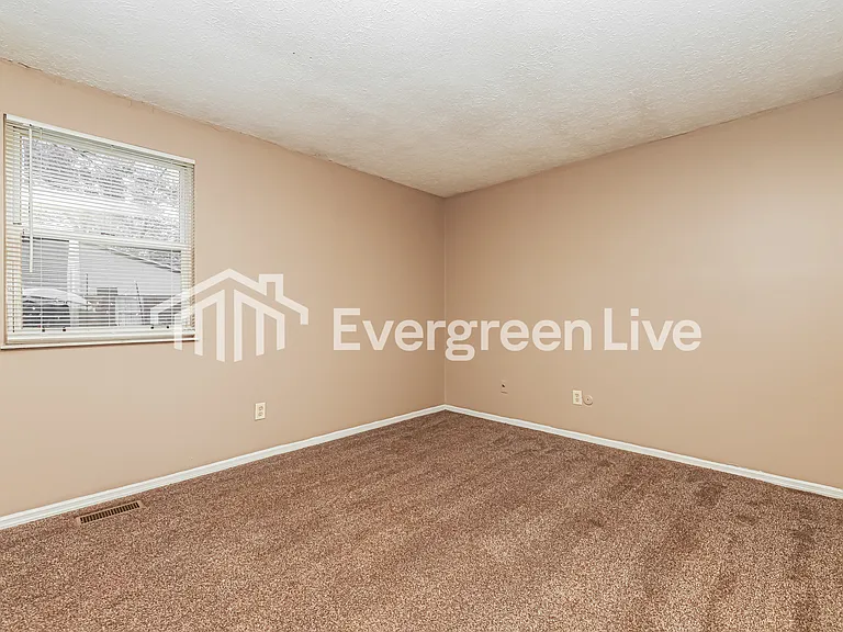 8199 Mount Charles Dr — Photo 9
