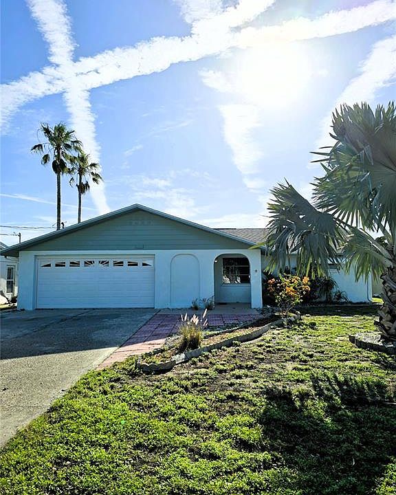 1st image of 13330 Starfish Dr