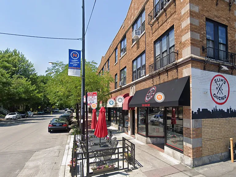 2020-36 W. Montrose / 4405-09 N. Seeley — Photo 4