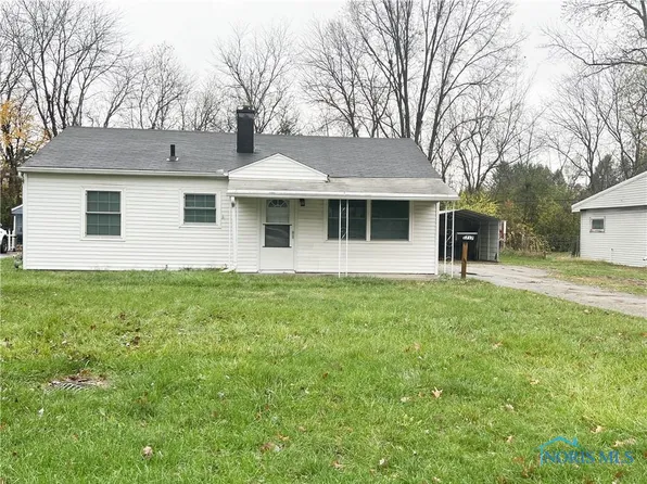 1717 Birdie Dr, Toledo, OH 43615