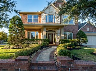 18114 S Austin Shore Dr, Cypress, TX 77433
