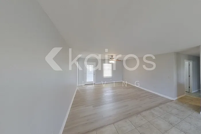 4506 S Roberts St — Photo 5