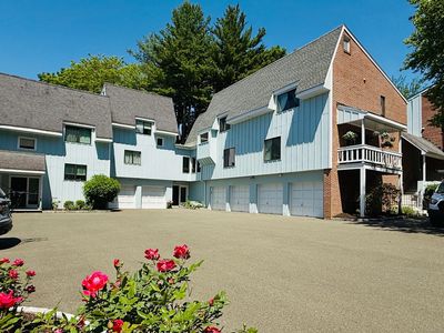 30 Hills Lane #30, Westport, CT, 06880