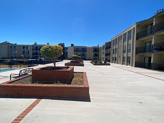 4th image of 380 Vallejo Dr APT 102