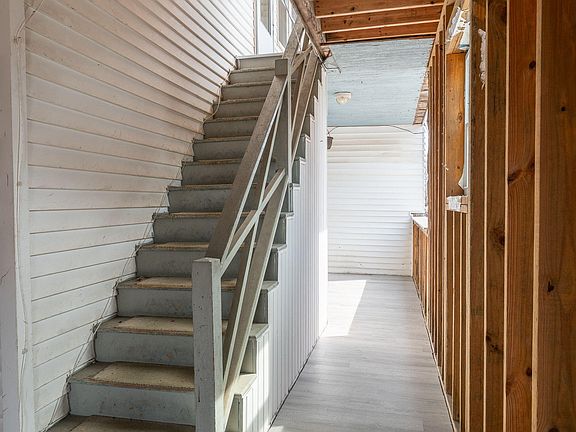 4th image of 55 Tanguay Street