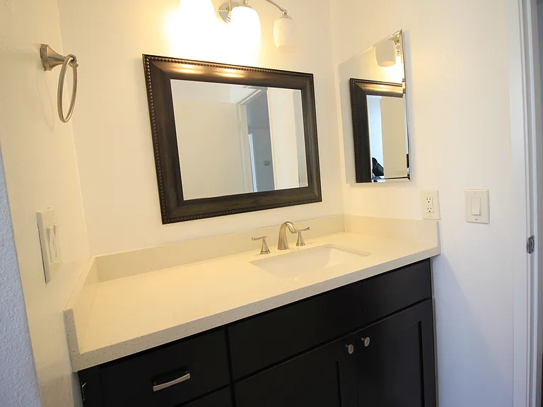 1832 Rockefeller Ln #8 — Photo 8