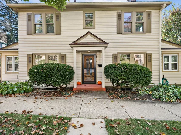 2533 Gregory St, Madison, WI 53711