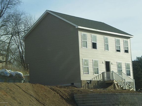 4th image of 135 John Lemley Ln