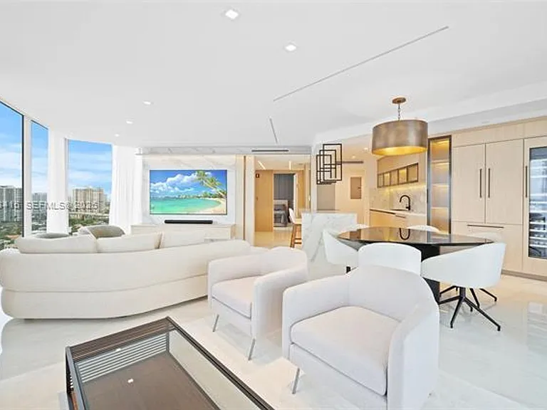 18671 Collins Ave #CU-2103 — Photo 1