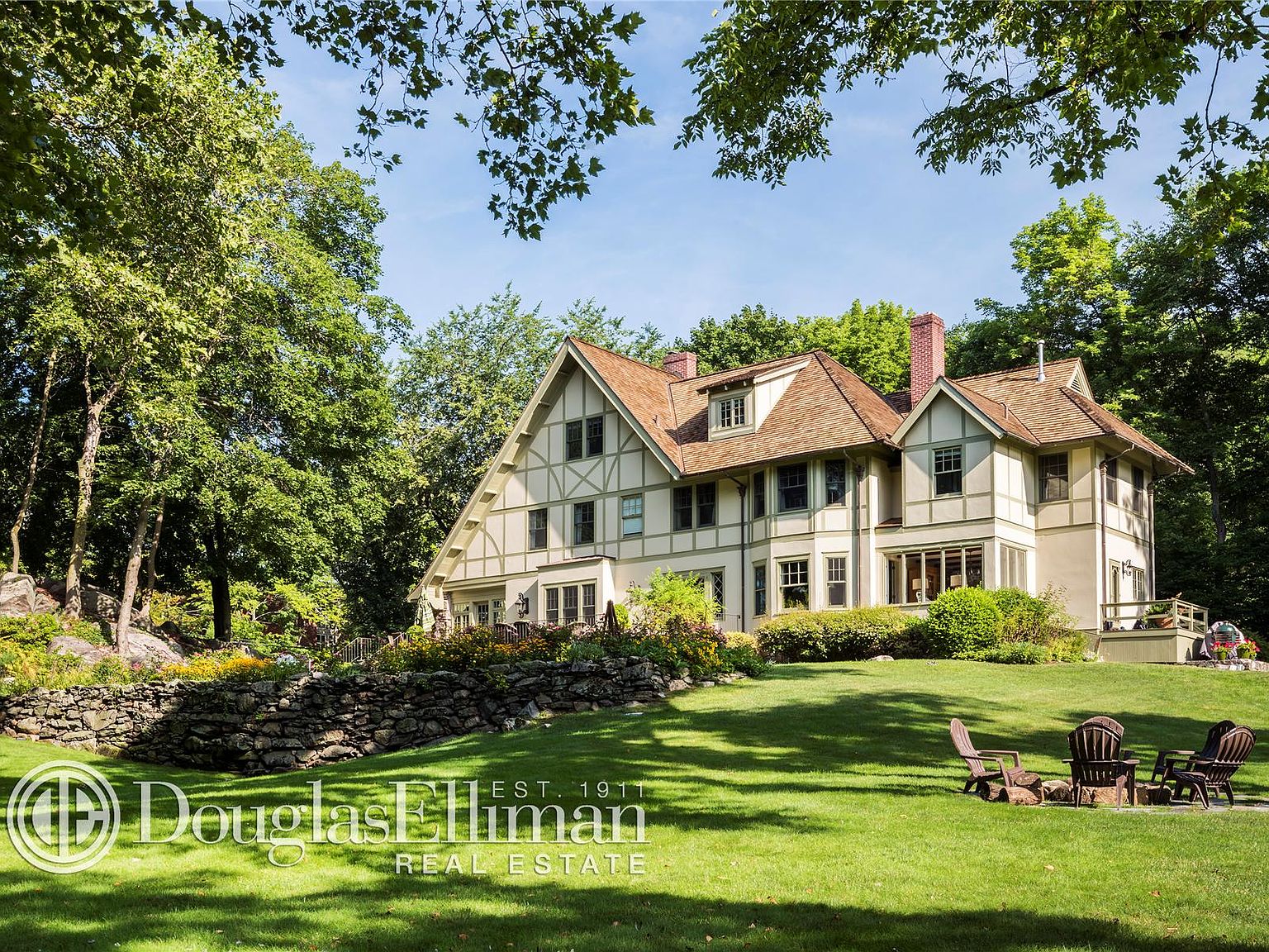 2c5108e42b1667f8b1b4bcf2b77bc4