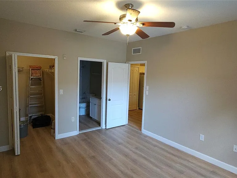 1662 SE 27th Dr #208 — Photo 17