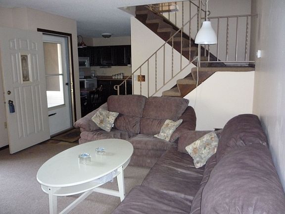 open floor plan,living room 