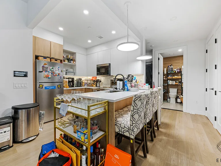 1615 Cedar St #1B — Photo 3