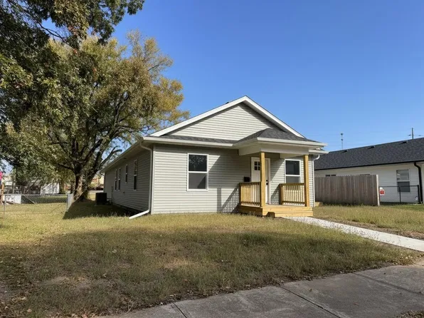 823 Myra St, Moberly, MO 65270