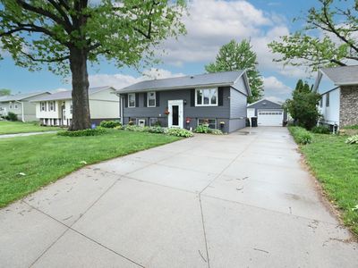 6715 Kelburn Ln NE, Cedar Rapids, IA, 52402