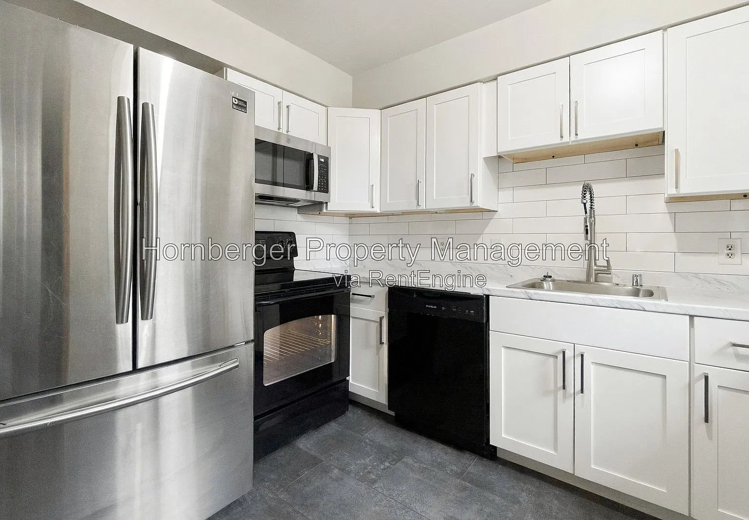 2 bed, 1.0 bath, $1,295 — Photo 3