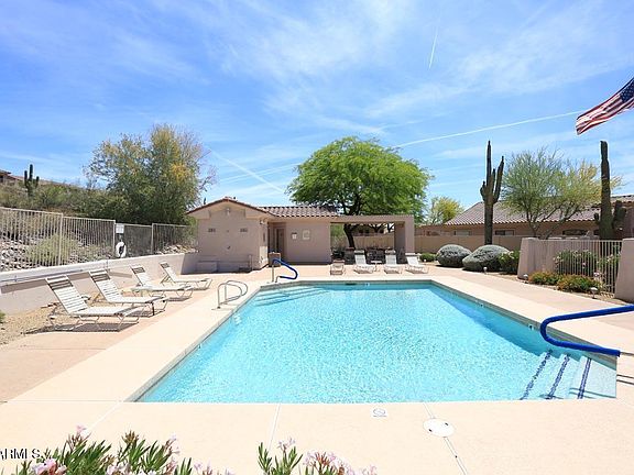 2nd image of 12419 N VIA DE PENASCO --