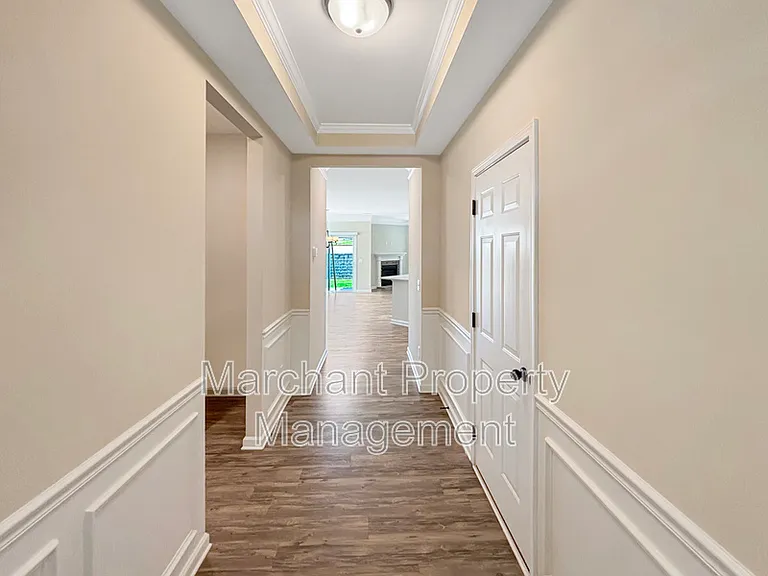 106 Muir Way — Photo 6